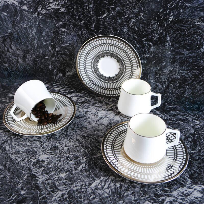 【貴重・美品】Pala 2個セット　ヘレナティネル　リーヒマエンラシ　北欧ガラス evaliza-crown-platin-6-kisilik