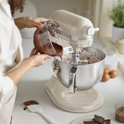 KitchenAid Artisan 5,6 L Kaldırılabilir Kaseli Stand Mikser Cream 5KSM60SPXEAC - 2